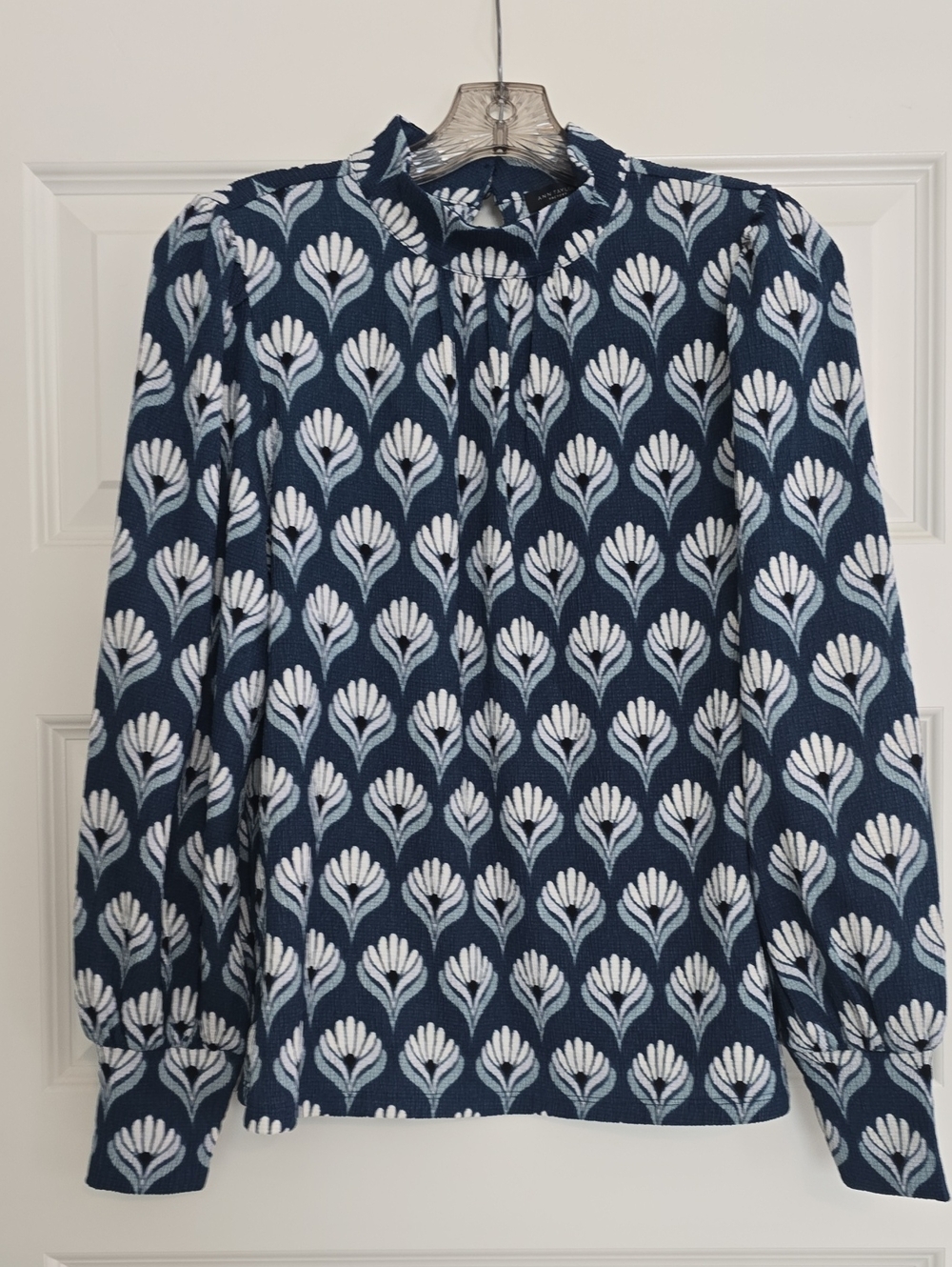 Ann Taylor Dark Teal Floral-Pattern Long Sleeve Blouse